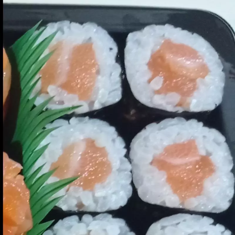 Hossomaki salmão 4 unidades
