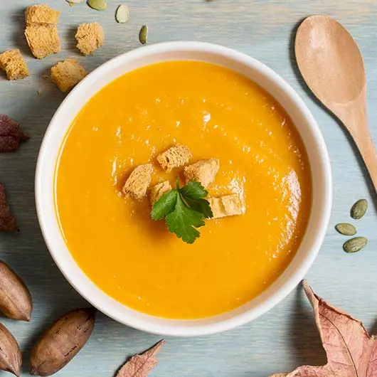 Caldo de Abóbora com carne seca