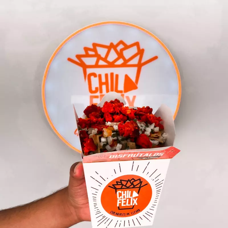 Chilaquiles con chorizo