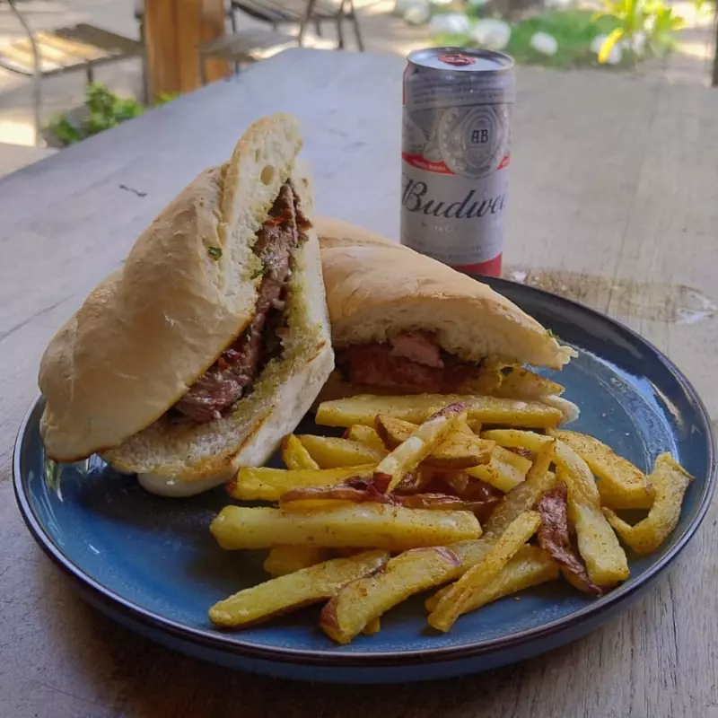 Sandwich de lomo fino de res