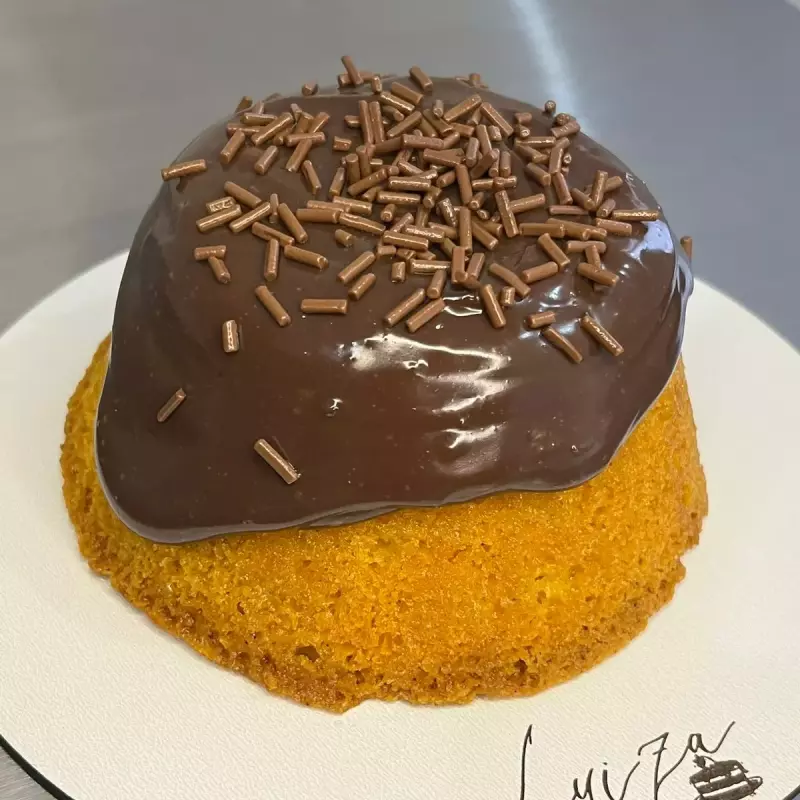 MINI VULCÃO CENOURA COM CHOCOLATE