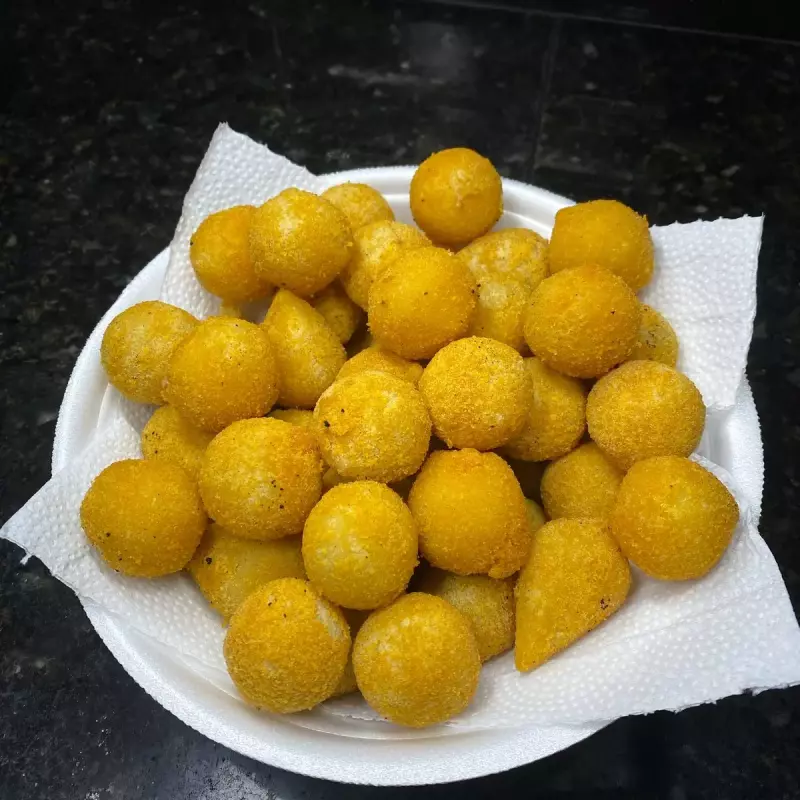 100 SALGADOS VARIADOS