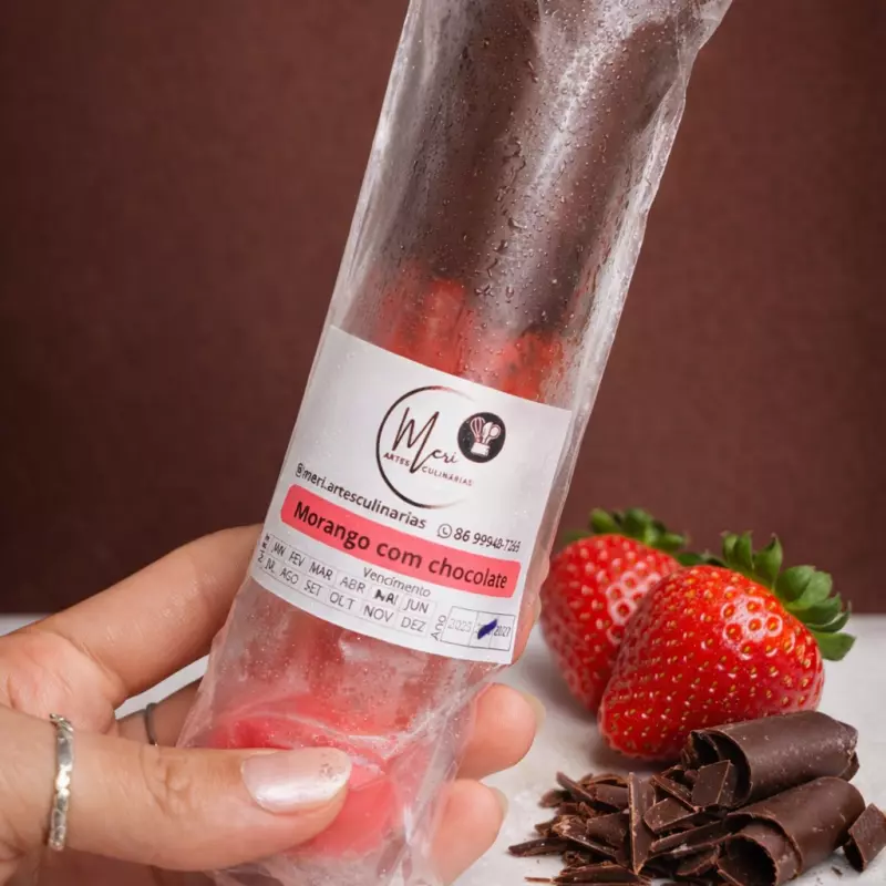 Dindin Morango com chocolate