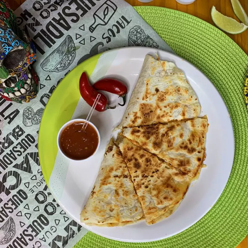 QUESADILLA FRANGO