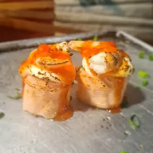 4 Peças de Ebi Joy Maçaricado