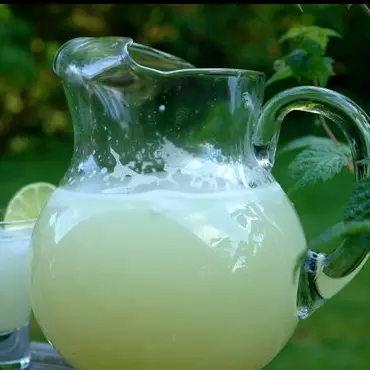 Suco Natural de Limão Jarra