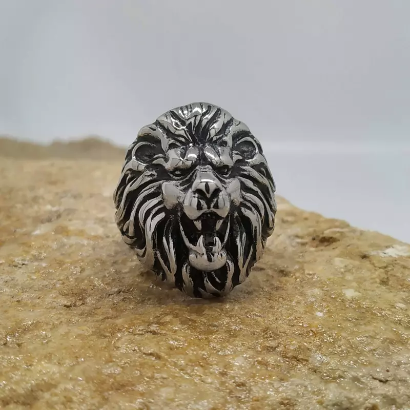 Lion Head Ring