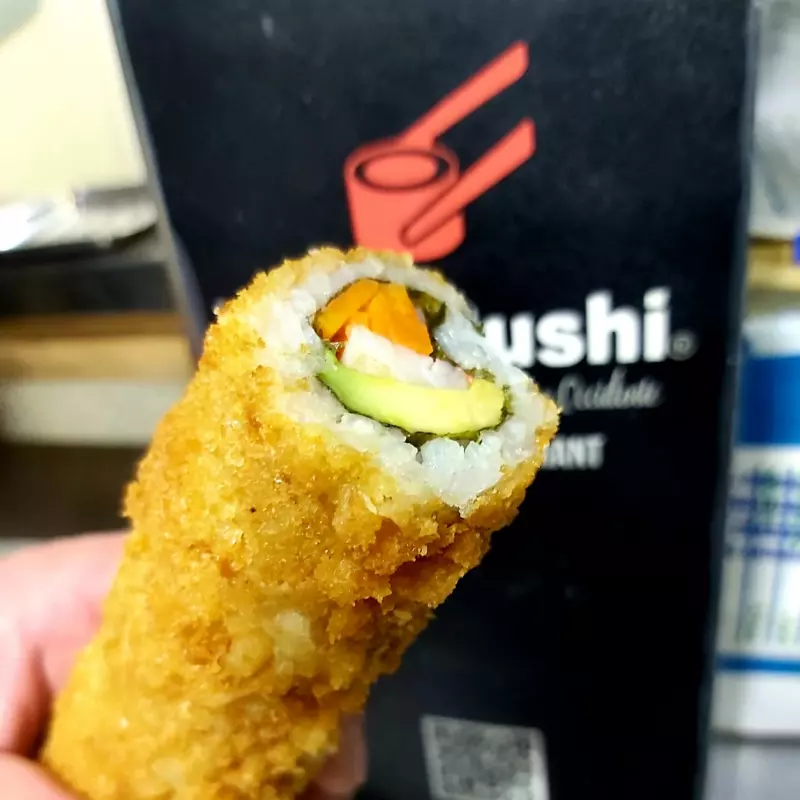 Hand Roll Pollo Teriyaki