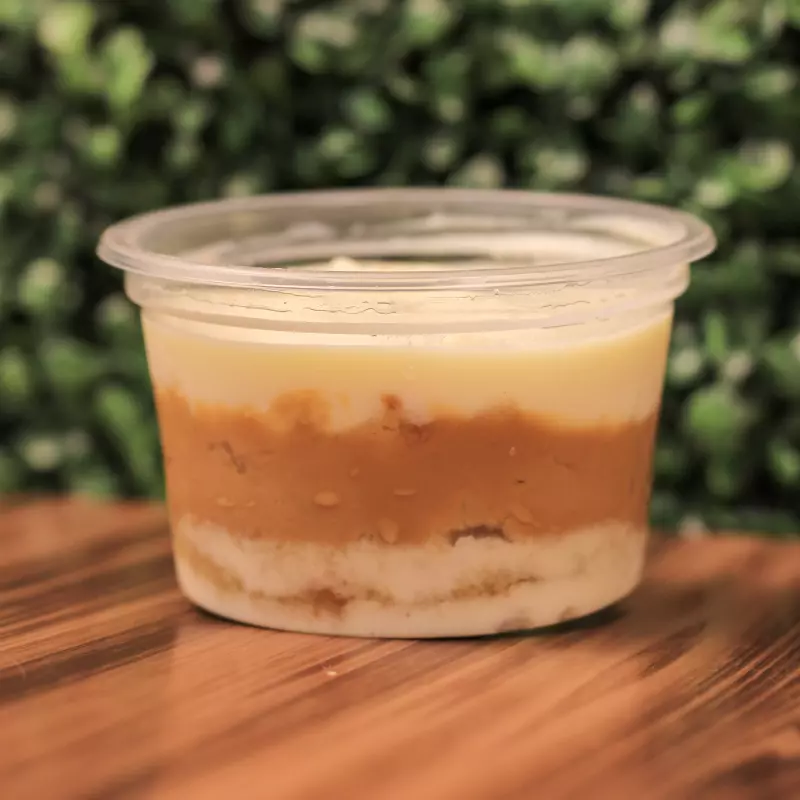 Bolo de Abacaxi com Doce de Leite