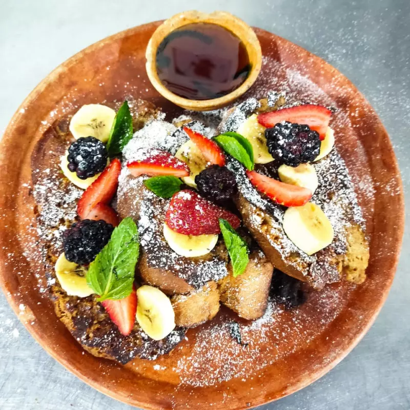 Berries French Toast | Pan francés de mora