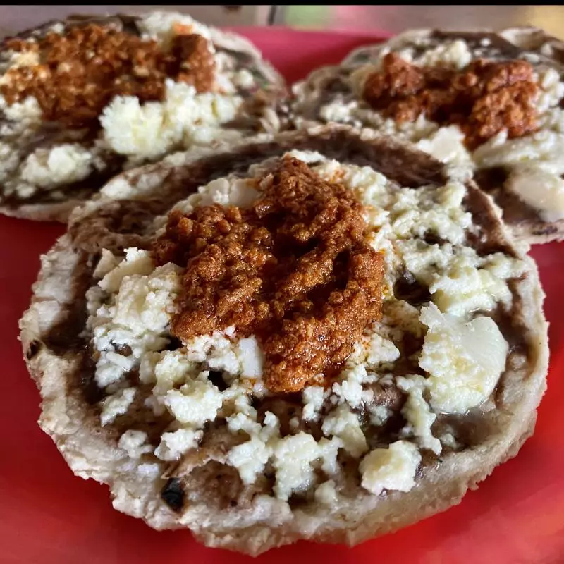 Sopes de chorizo.
