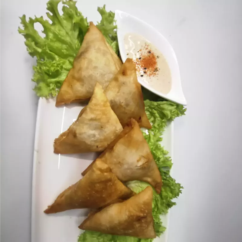 EMPANADAS DE LOMO SALTEADO