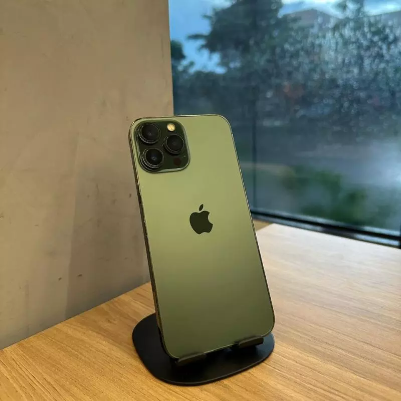 13 PRO MAX 128GB VERDE ALPINO