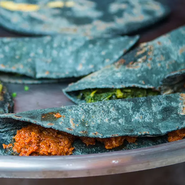 Quesadilla de chicharrón prensado