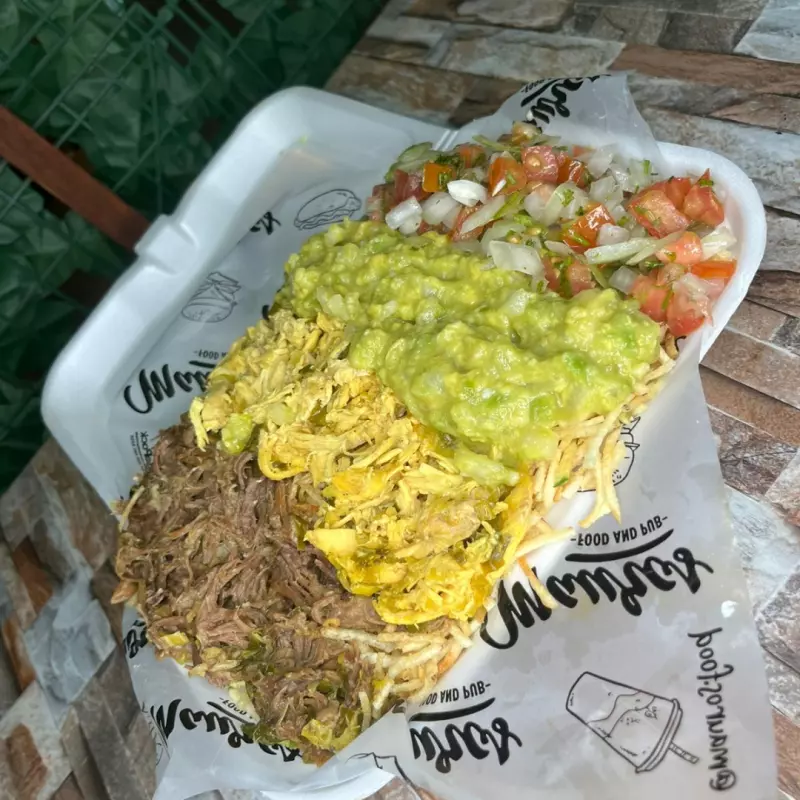 Salchipapa la Persea