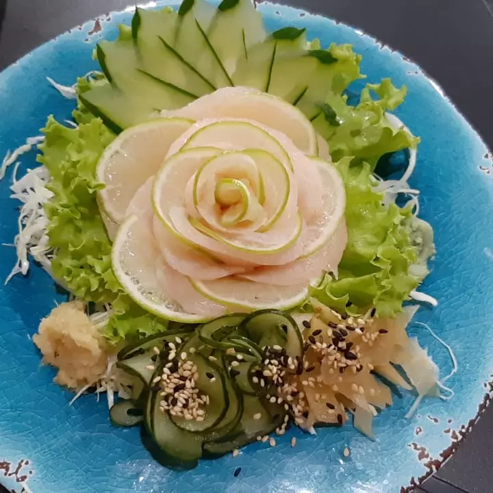 SASHIMI DE PEIXE BRANCO – 10 PEÇAS