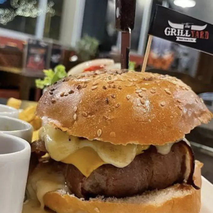 Hamburguesa Grill yard