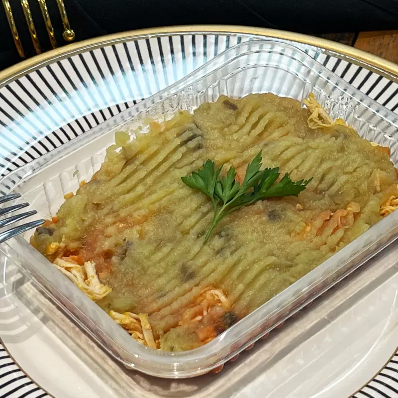 (P) Escondidinho de B. Doce e Frango