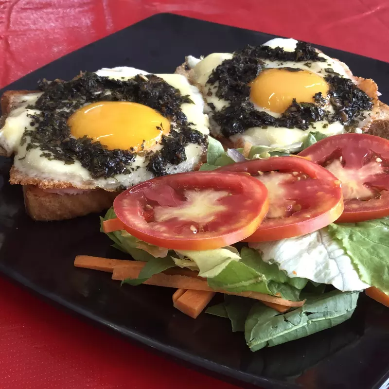 Huevos con Chimichurri