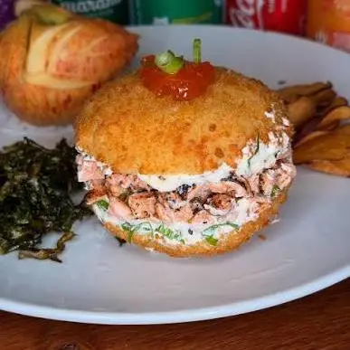 HAMBURGUER DE SUSHI ATUM