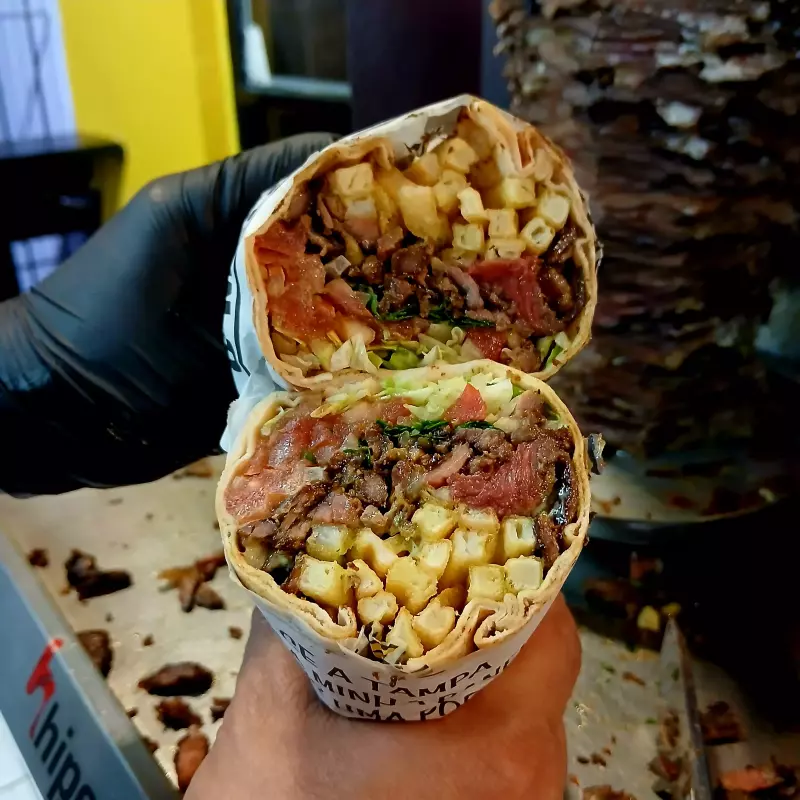 Shawarma de Carne C/Fritas