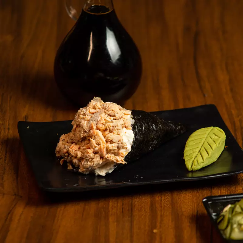 TEMAKI SALMÃO GRELHADO