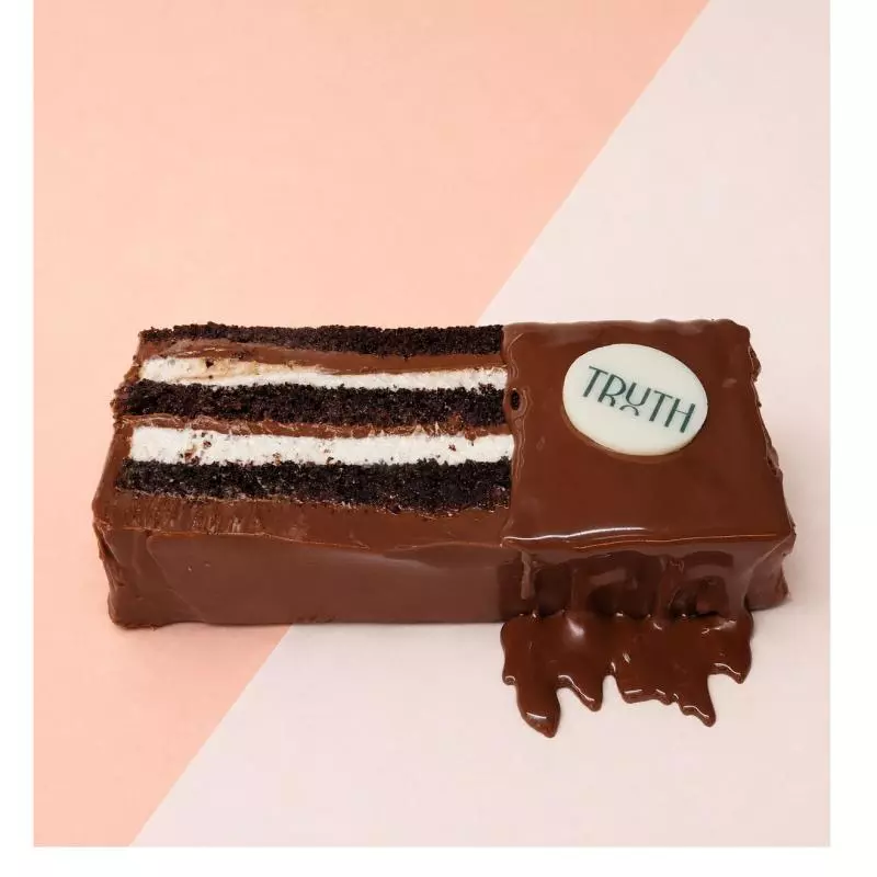 Truth London Cake