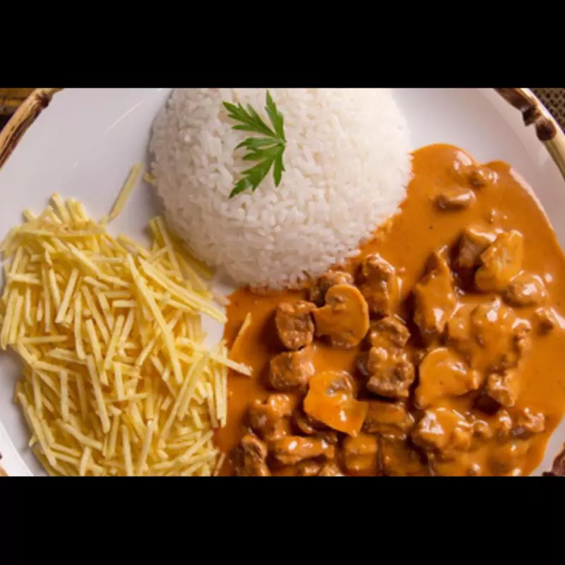 Strogonoff Carne P/2