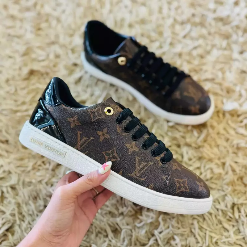 TENIS LOUIS VUITTON CLASSIC MONOGRAM