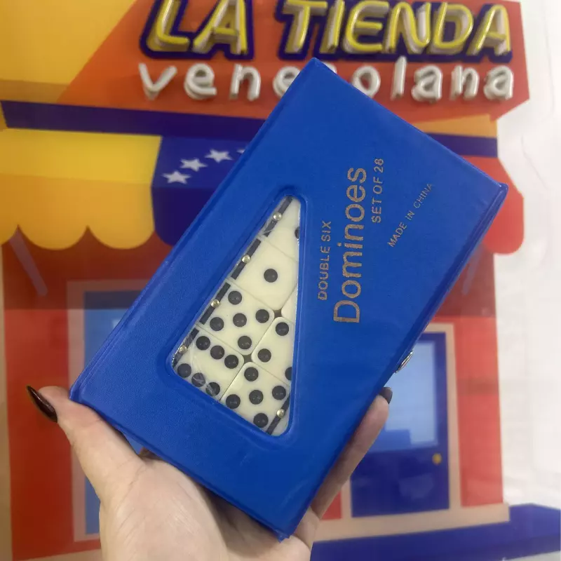 Dominó estuche colores peq.