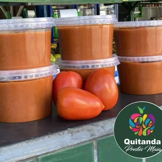 Molho de Tomate com manjericão