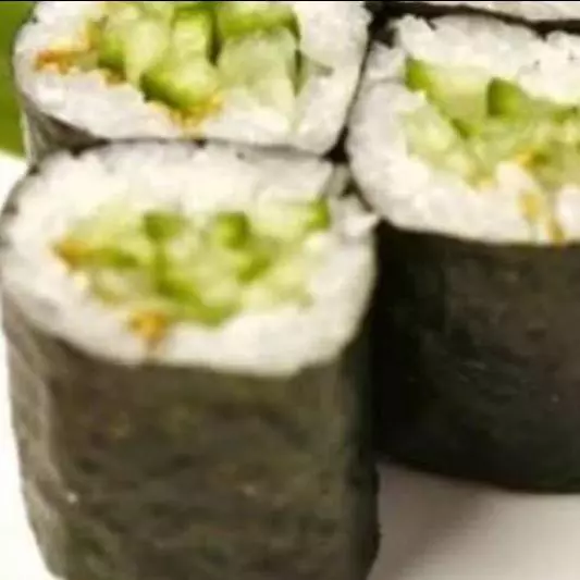 HOSSOMAKI PEPINO (10 PEÇAS)