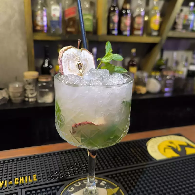 MOJITO MANZANA (HAPPY HOUR)