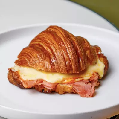 Bisquet o Croissant