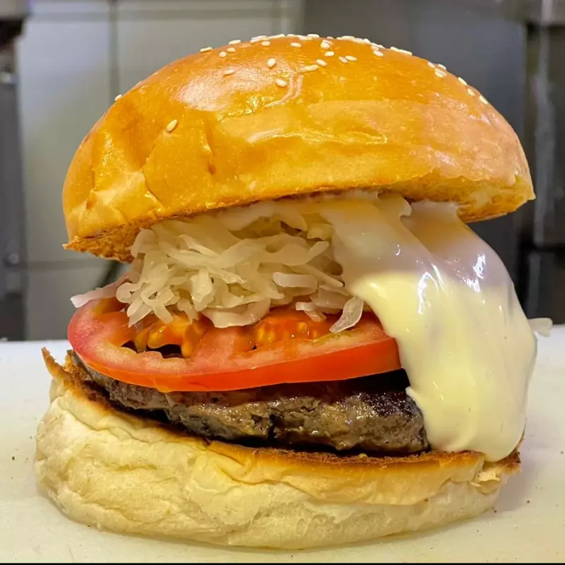 BURGER LA COMPLETERA