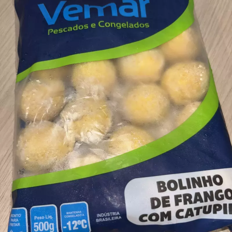 BOLINHO FRANGO C CATUPIRY