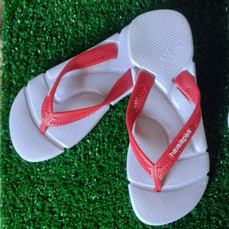 Masc. anatômica branca verm