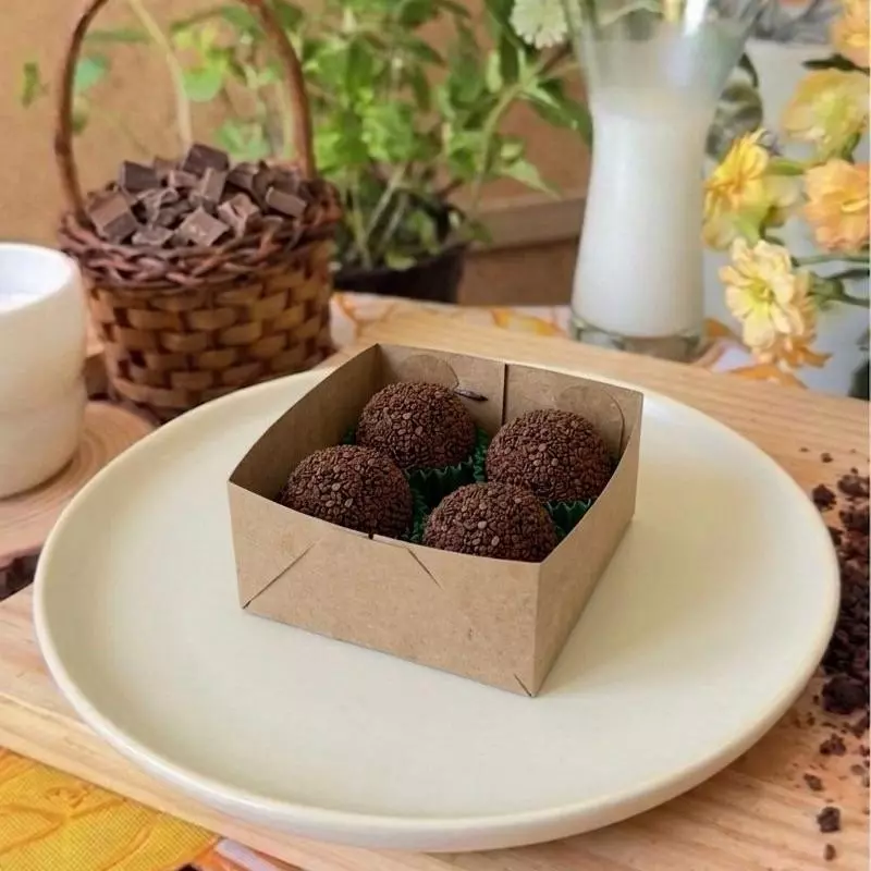 Kit c/ 4 Brigadeiros de chocolate