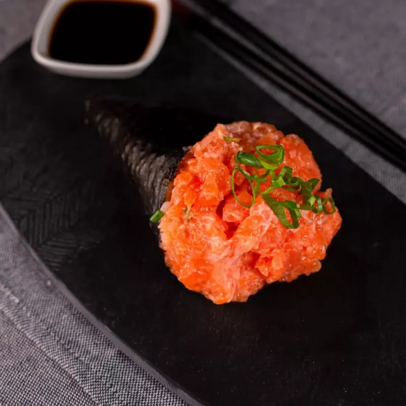 TEMAKI SALMÃO COMPLETO