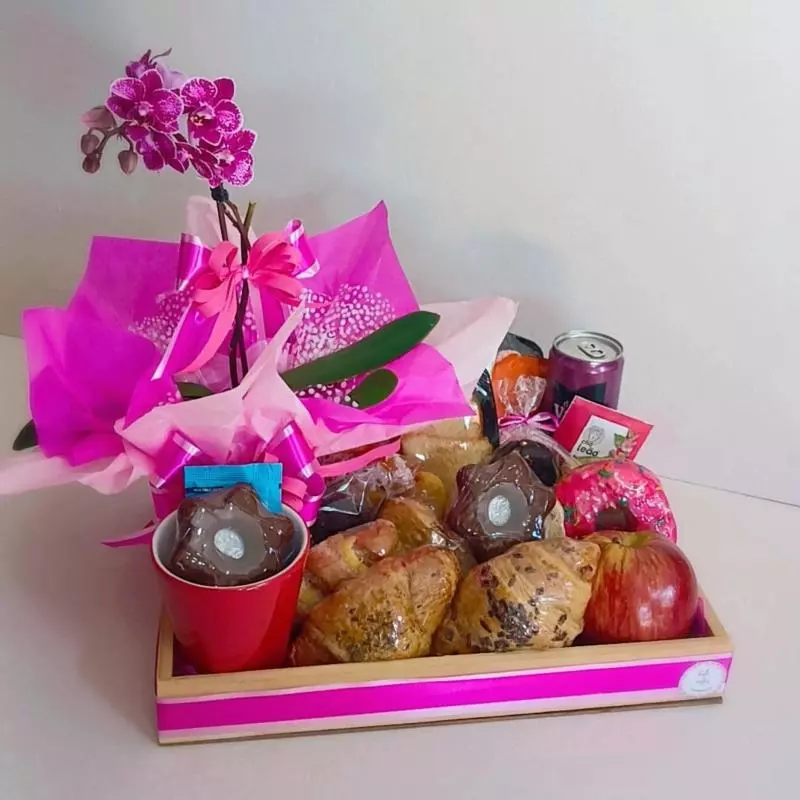Cesta Despertar com Orquídea 🌸