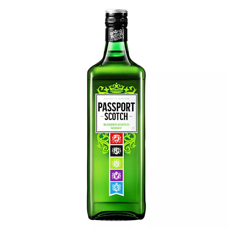 PASSPORT SCOTCH 750 ML