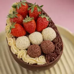 OVO DE COLHER DOIS AMORES