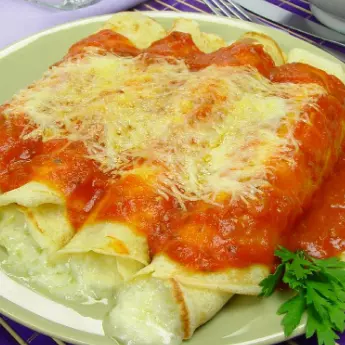 PANQUECA DE MUSSARELA