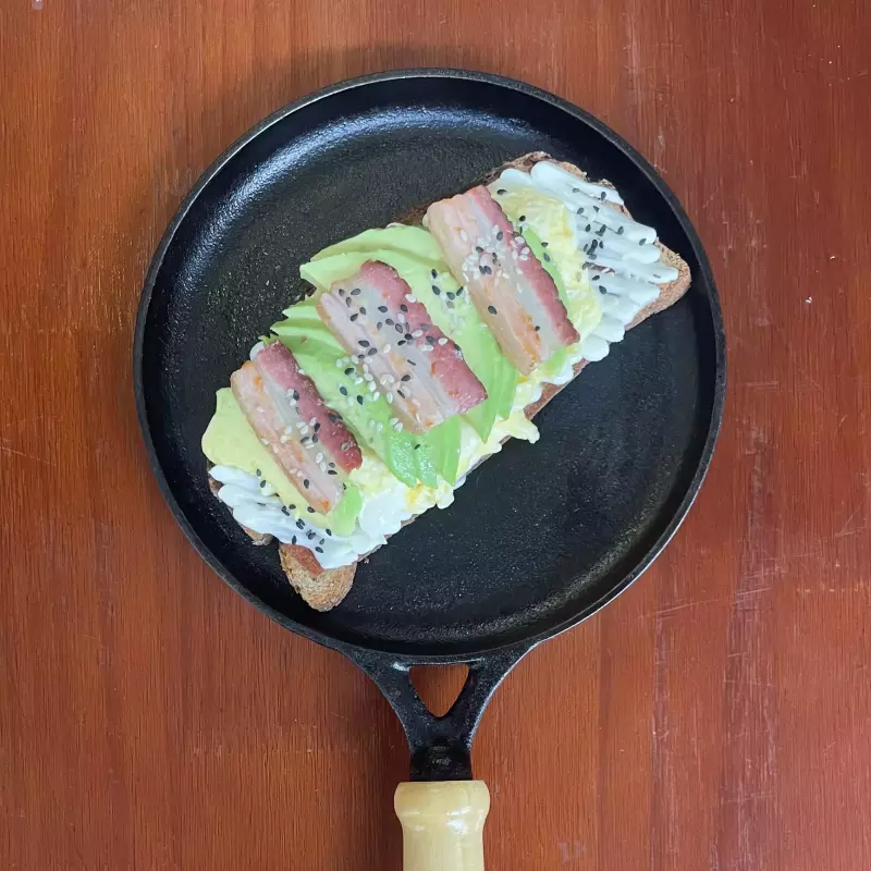 Abacate, ovo e bacon