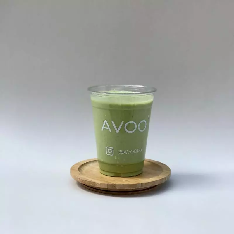 Healthy Avoo Smoothie. Vegano 16 Oz.