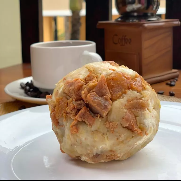 BOLON CHICHARRON