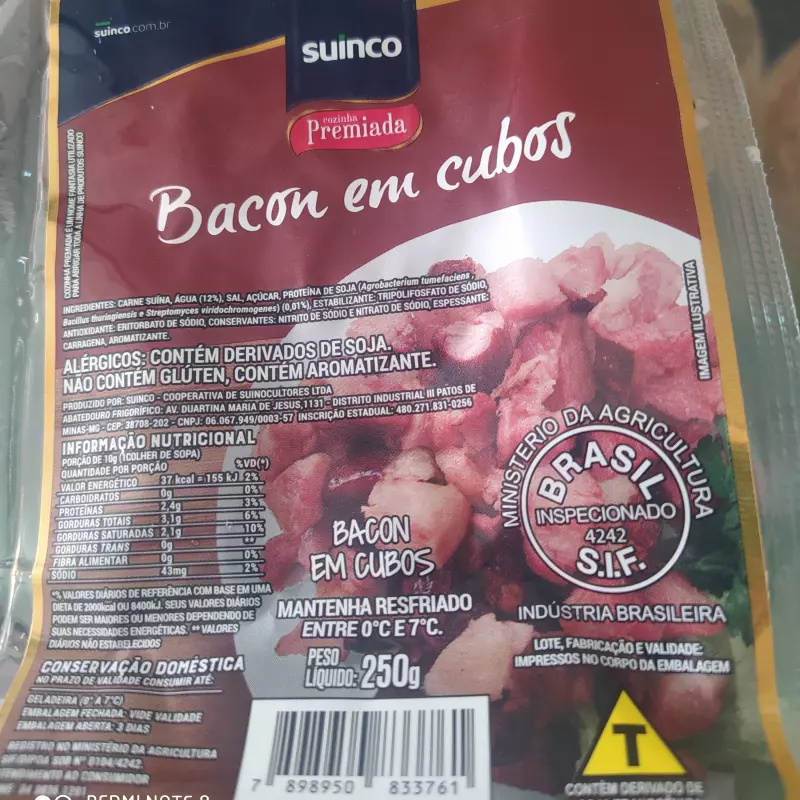 BACON EM CUBOS 250G