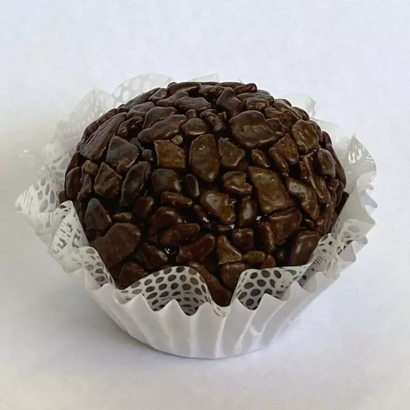 BRIGADEIRO NO FLOCO