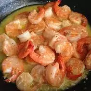 camarones a la mantequilla
