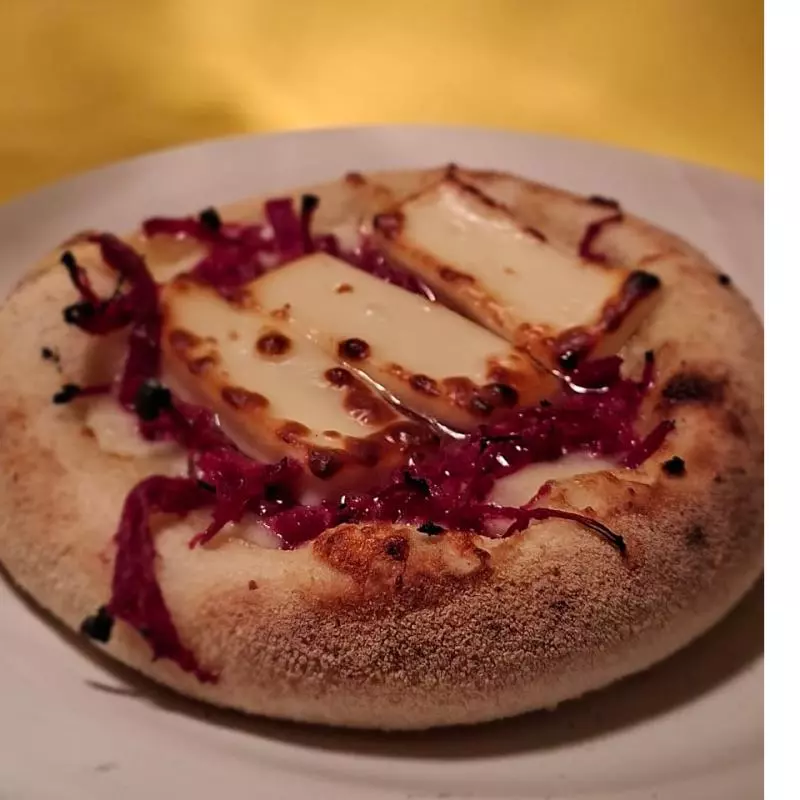 CARNE SECA C/ QUEIJO COALHO